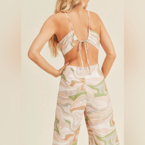 LUSH Danielle Retro Print Cut-Out, Open Back Jumpsuit NWOT - Picture 3 of 7